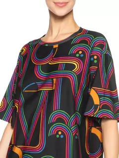 Imagem do T-shirt Feminina Básica Logotuca - FARM
