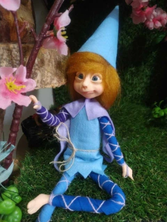Duende Ruivo Azul e Lilás na internet