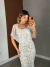 Vestido de noiva longo com renda branca e fundo nudo modelo ombro a ombro - Verônica na internet