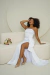 VESTIDO DE NOIVA LONGO SEM ALÇA MINIMALISTA COM FENDA NA SAIA-ESTRELA