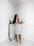 Vestido de noiva nula manga com laço midi e fenda na saia - Sara - Closet Garota Up Vestidos Brancos para Casamento Civil -
