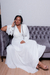 VESTIDO DE NOIVA CASAMENTO LONGO MANU COM DECOTE EM V E SAIA FLUIDO - Closet Garota Up Vestidos Brancos para Casamento Civil -