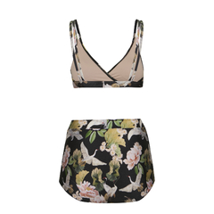 Hot pants tsuru preto na internet