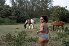 Top alcinha margarida - by the sea