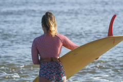 Cropped manga longa margarida - by the sea