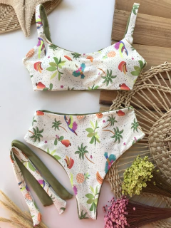 TOP BLOGUEIRA + CALCINHA BASIC na internet