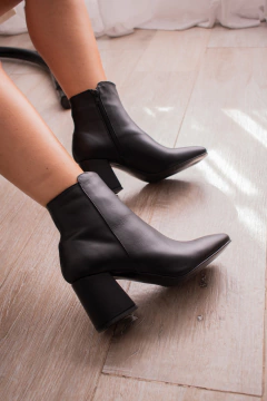 Botineta Alegra en internet