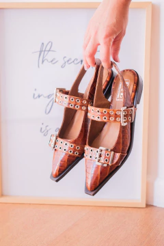 Zapato Queen en internet