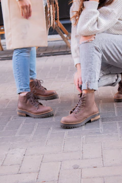 Borcego Jochi en internet