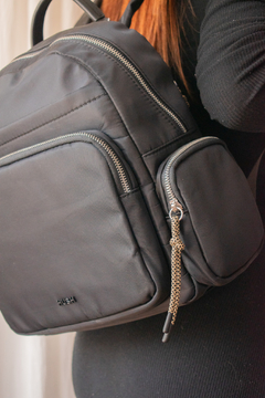 Mochila Aurelia Hush Puppies - comprar online