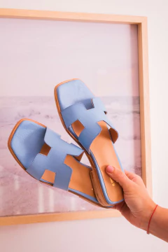 Sandalia Helga en internet