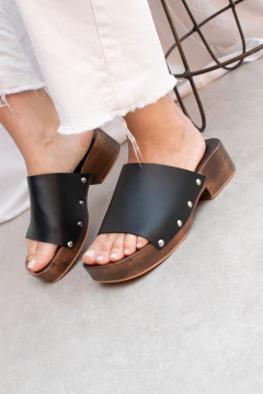 Zueco Noa - Bendita tu eres