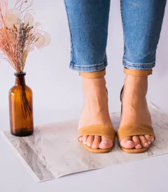 Sandalia Eloisa en internet