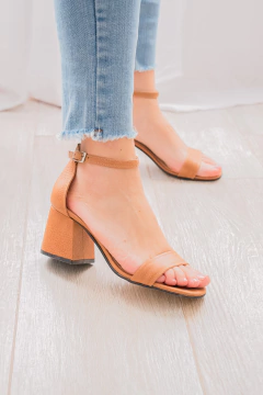 Sandalia Amazona en internet