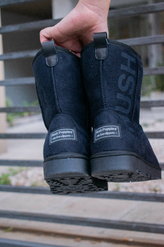 Pantubota Shorty Big Logo Hush Puppies - tienda online
