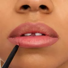 Essence 8H Matte Comfort LipLiner Silky Hazelnut 02 - comprar online