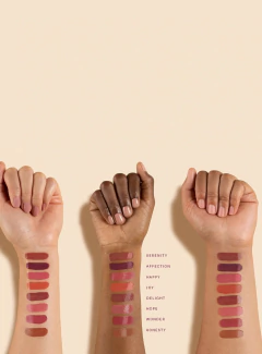 Soft Pinch Tinted Lip Oil Honesty - Rare Beauty - tienda online