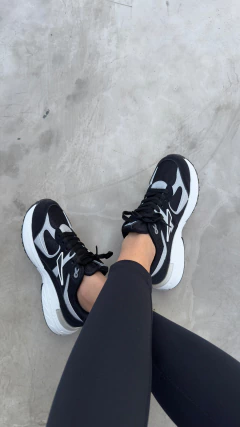 Beca black | Sin cambio en internet