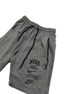 SHORT NK MULTILOG GRIS - comprar online