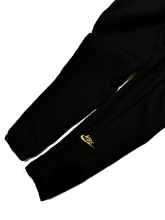 JOGGING NK BLACK MULTIPLE ( BORDADO ) - MALEK INDUMENTARIA