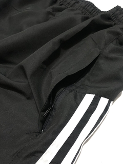PANTALON ADI ROMPEVIENTO BLACK ( CIERRE EN BOLISLLO ) en internet