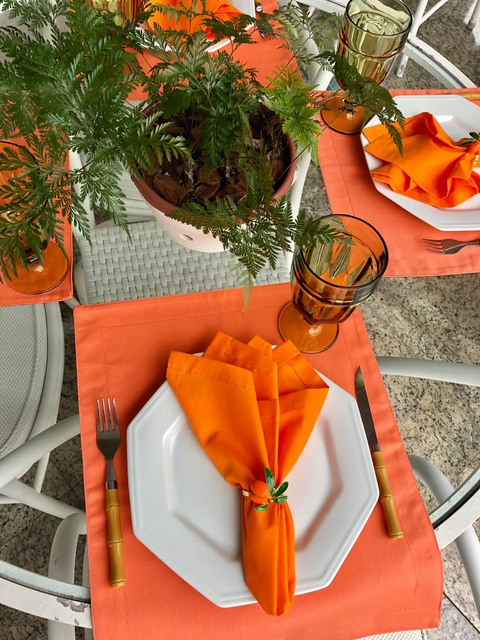 JOGO AMERICANO NEON LARANJA COM JEANS