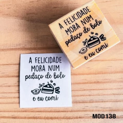A FELICIDADE MORA NUM PEDAÇO DE BOLO