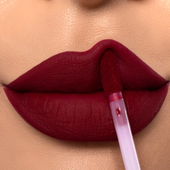 Batom Semi-Mate ADÉLIA-VAL:05/2028