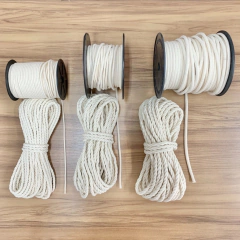 Cordão de Algodão Torcido São José: Meada 4mm com 10 Metros! Cor: Cru - Fibra Estúdio | Materiais para Macramê