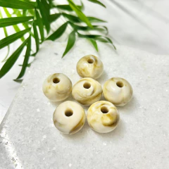 Conta Resina Redonda Achatada Marmorizada - Marfim - comprar online