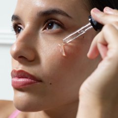 Serum facial vitamina C + retinol