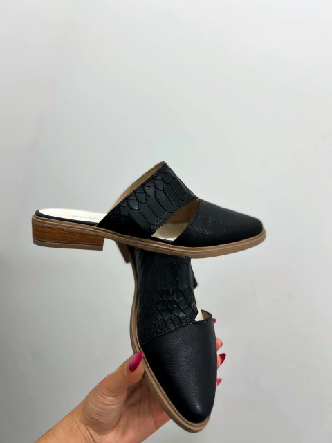 CHATA SUECO CUERO 06 (0829)