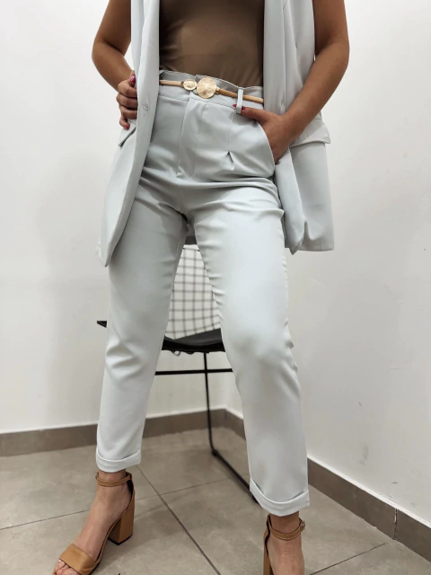 SASTRERO CON DOBLES COLOR PASTEL (2585)