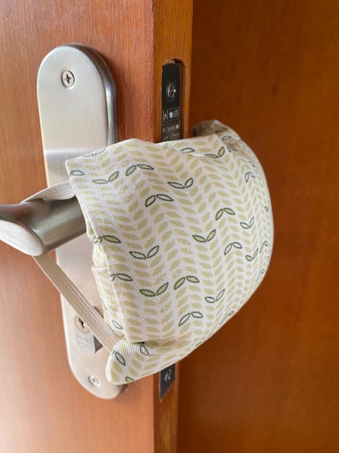 Protetor de Porta Sopro de Vento Verde