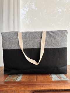 Bolsa Grande de Viagem para Enxoval Roupas de Cama e Banho Preta