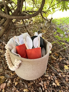 Kit Jardinagem Infantil tema Páscoa Cor Escura - Retecer - Artesanal e Sustentável, Cestos para organizar a casa toda, brinquedos lúdicos e presentes