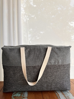 Bolsa Grande de Viagem para Enxoval Roupas de Cama e Banho Chumbo