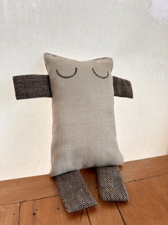 Brinquedo Pet Naninha Bege - Retecer - Artesanal e Sustentável, Cestos para organizar a casa toda, brinquedos lúdicos e presentes