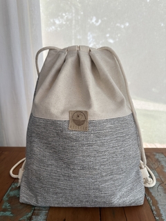 Mochila Unissex Bege Cinza - Retecer - Artesanal e Sustentável, Cestos para organizar a casa toda, brinquedos lúdicos e presentes