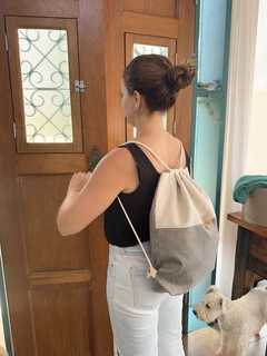 Mochila Unissex Cinza - loja online