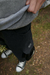 Hoodie Over Felpa Pasado Gris en internet