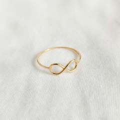 Anel infinito em ouro 18k (090) - Joalheria Exata
