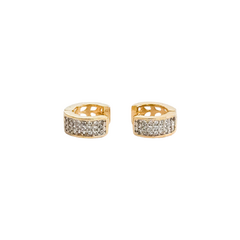Brinco argola em prata 925 com banho de ouro 18k e zircônias transparentes