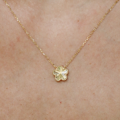 Colar flor em prata 925 com banho de ouro 18k - Joalheria Exata