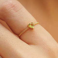 Anel coração em ouro 18k com zircônia verde (100) - comprar online