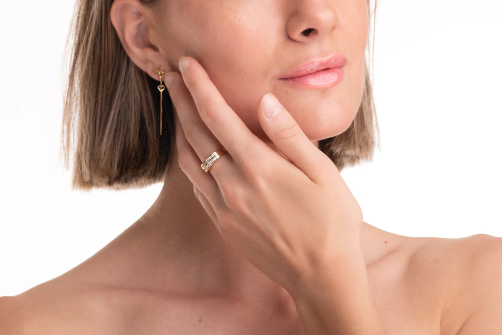 Anillo de oro Doble medio sin fin
