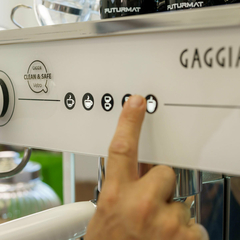 Cafetera 2 Grupos Gaggia Modelo Vetro Electrica - Tienda Central de Café | Luggiani