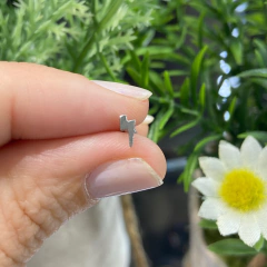 Piercing raio mini na internet