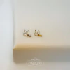 Piercing flor cabinho