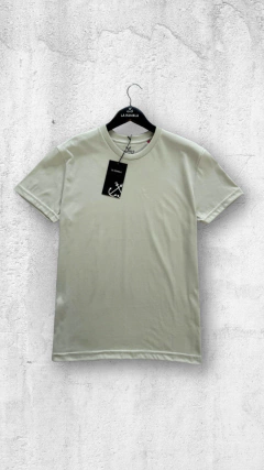 Remera Básica RELAXED Rambla - Bison Indumentaria 